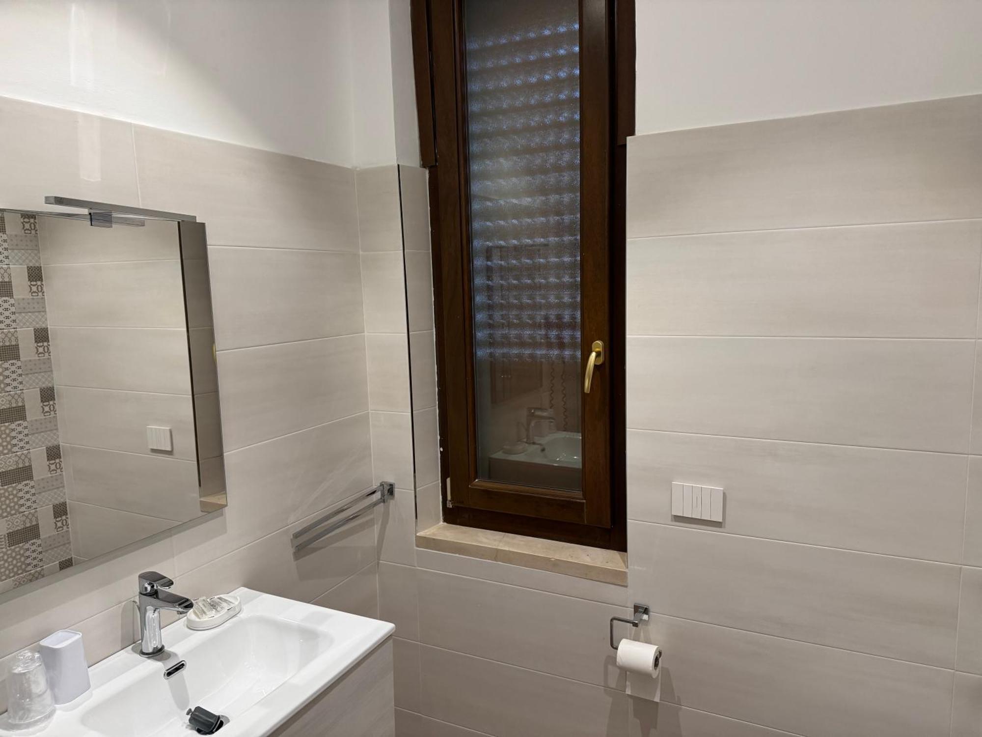 La Vecchia Stazione B&B Васто Екстер'єр фото
