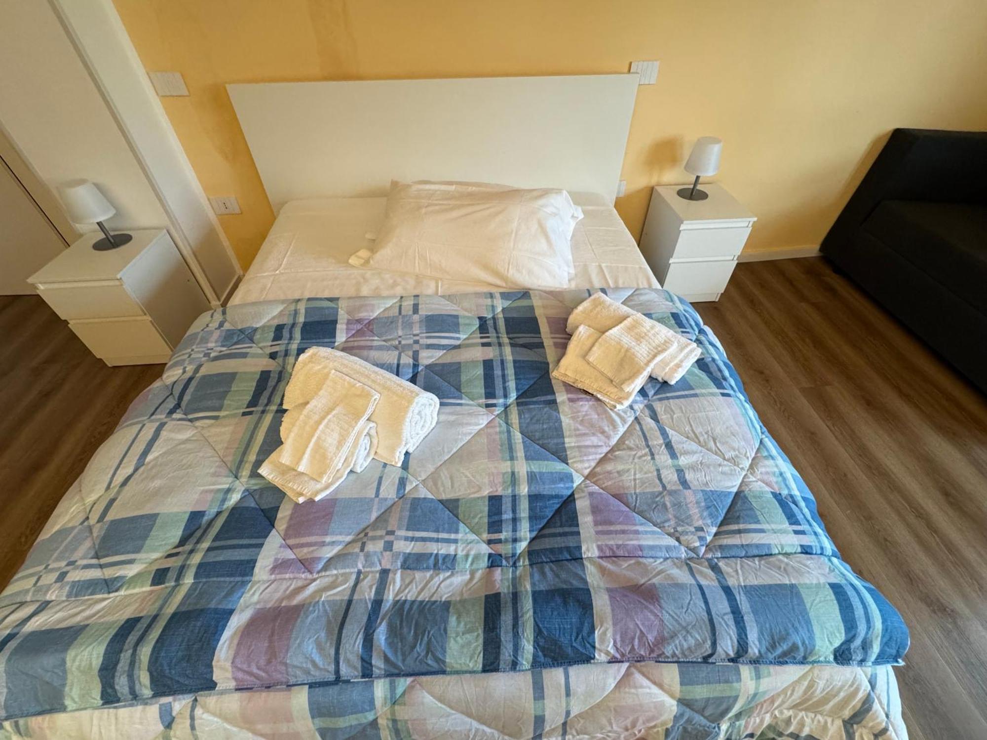 La Vecchia Stazione B&B Васто Екстер'єр фото